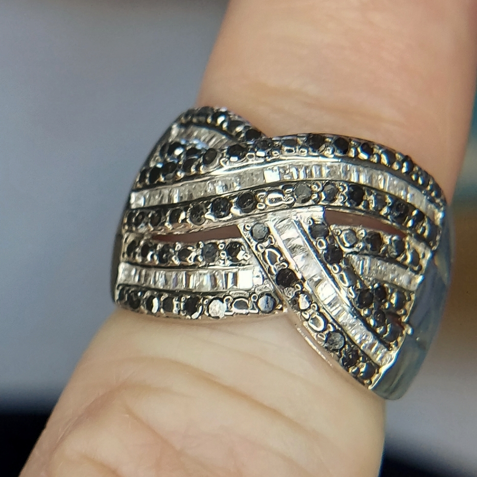 Diamond And Black Diamond Ring
